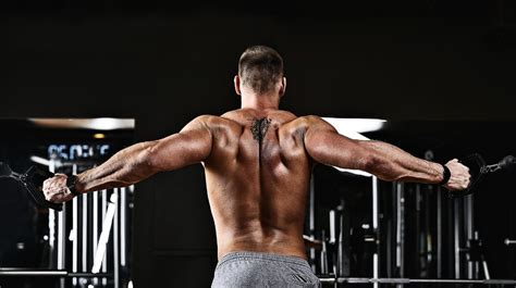 5 Best Shoulder Workouts For Mass Top 2025 Strategies