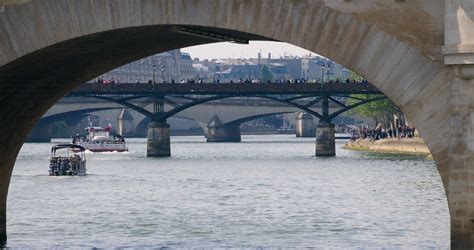 De Ce R Ve De Ponts Sous Leurs Arches De Vent Louis Arago Jean