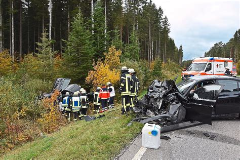 Mönchweiler St Georgen Dreiköpfige Familie bei Unfall auf B 33