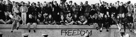 Thirty Years On From The Fall Of The Berlin Wall A Retrospective