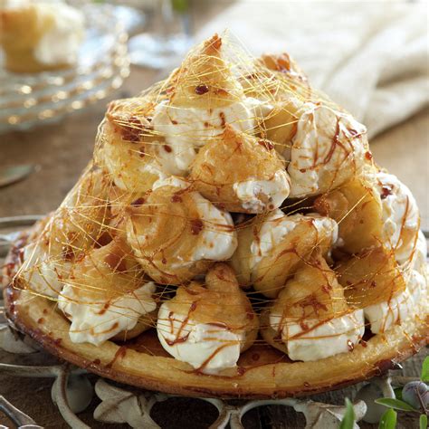 Tarta De Profiteroles Francesa Croquembouche Un Postre Navide O