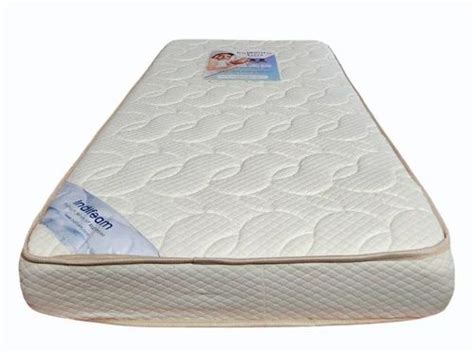 Single Thickness Inches White Indifoam Leesa Deluxe Foam Bed