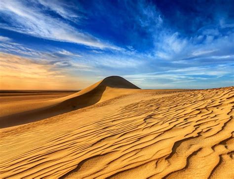 This is a picture of the Sahara Desert in Africa 🇲🇺⁣⁣ ⁣⁣ Fun Facts: The ...