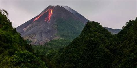 Terjadi Gempa Guguran Gunung Merapi Sejak Senin Dini Hari Sinpo Id