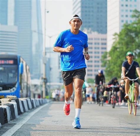 15 Artis Gemar Olahraga Lari Ada Yang Sudah Ikut Marathon