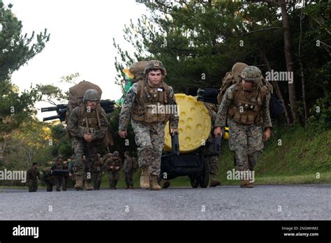 U S Marines With The Command Element 31st Marine Expeditionary Unit