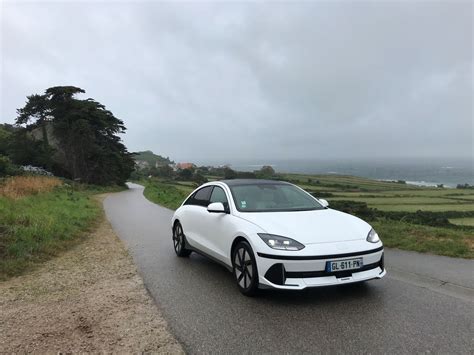 Fiche technique Hyundai Ioniq 6 77 kWh Creative caractéristiques