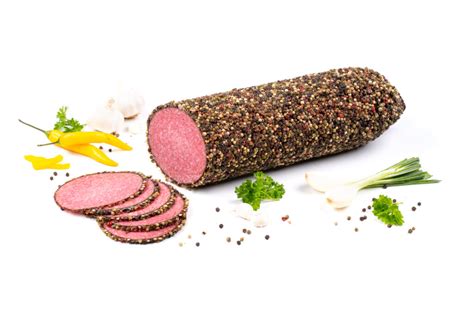 Salami w obsypce z pieprzu kolorowego Dobrowolscy Łączymy Smakiem