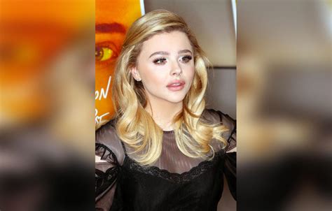 Chloë Grace Moretz Plastic Surgery Speculation Nose Job And Lip Fillers