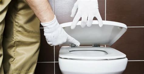 Como Desentupir Vaso Sanitário 7 dicas caseiras