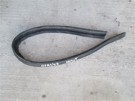 Купить уплотнитель капота 6162386 opel astra h 2004> в интернет ...