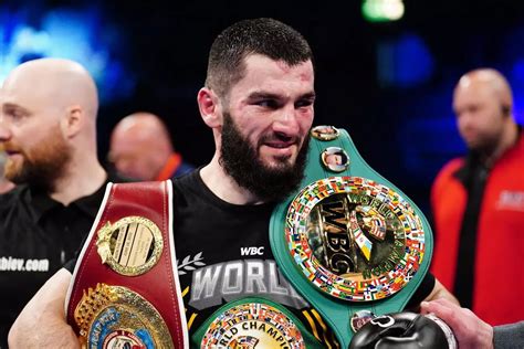 Artur Beterbiev Stakes His Three Titles On Callum Smith Fight