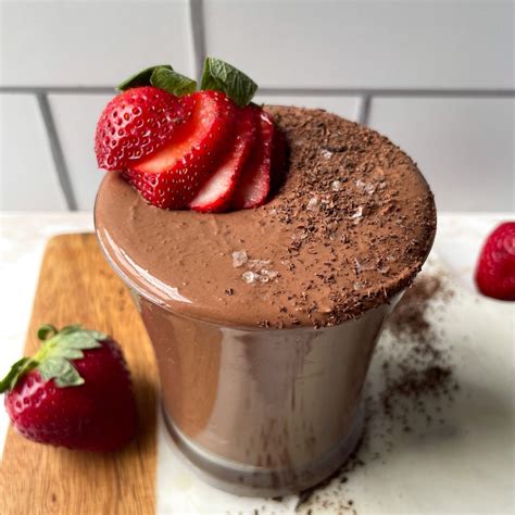 Healthy Protein Chocolate Mousse 3 Ingredients