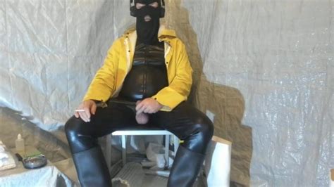 Lockdown Wank Gay BDSM Masturbation Porn XHamster