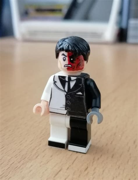 Lego custom Two Face minifigure : r/batman