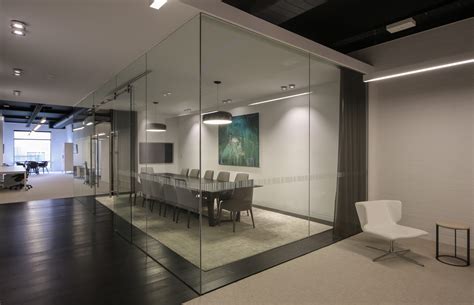 square peg capital offices  construction