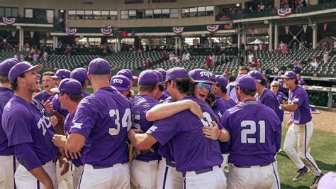 TCU Hosts Super Regional Aims For College World Series Fort Worth