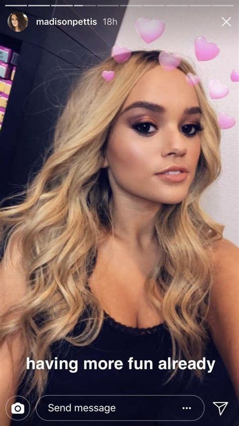 Madison Pettis Looks Totally Different With Blonde Hair Madison Pettis Cool Hairstyles