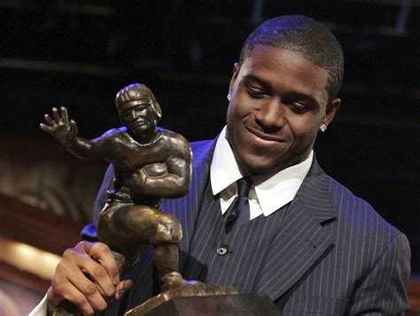 Former Usc Star Reggie Bush Reinstated As 2005 Heisman Trophy Winner Thegrio