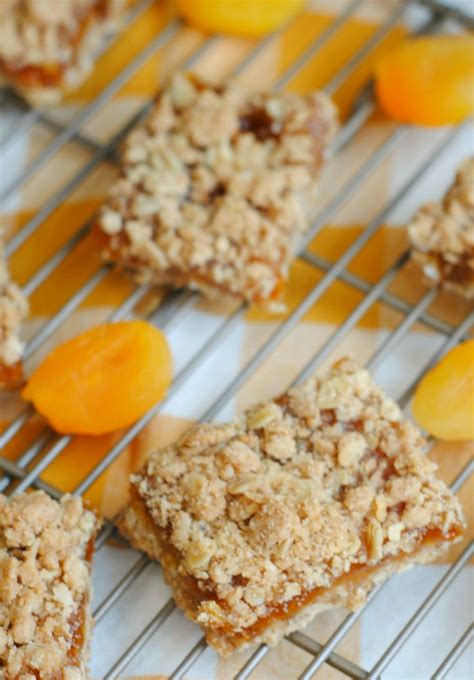 Apricot Oatmeal Crumble Bars