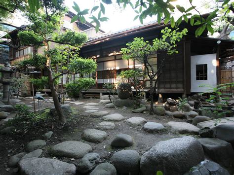 27 Best Cheap Hotels In Tokyo | Where to stay in the capital