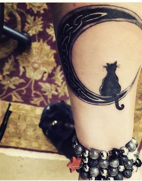 Vintage Black Cat Tattoo