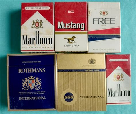 Lote Contendo Embalagens De Cigarros Antigos