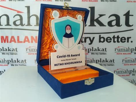 Plakat Akrilik Kenang Kenangan Dan Ucapan Terima Kasih