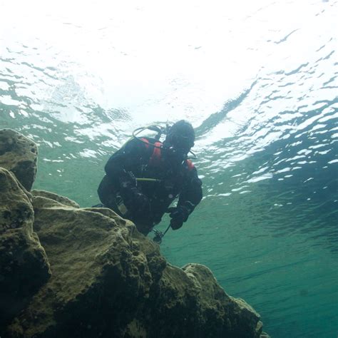 Scuba Diving in Tobermory • Scuba Diver Life