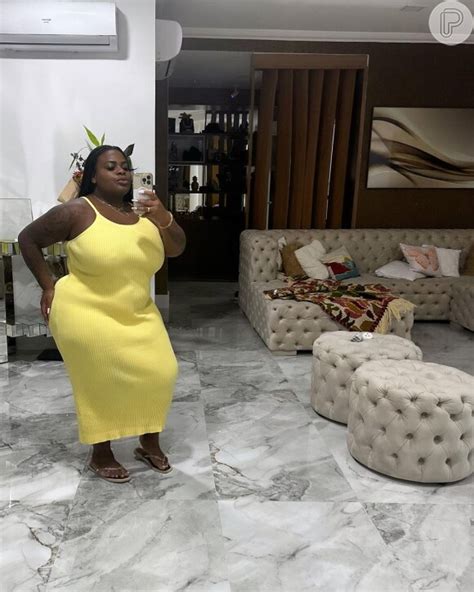 Nitidamente Mais Magra Jojo Todynho Posa Com Vestido Amarelo