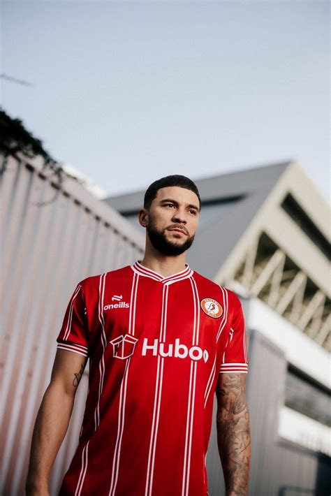 Bristol City 2023-24 Home Kit