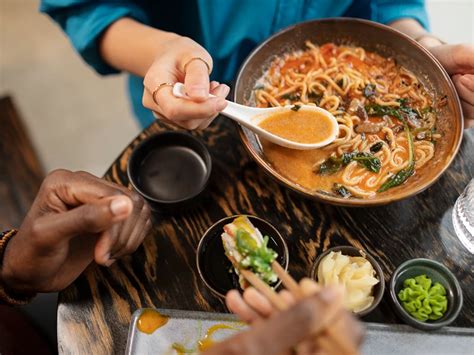 4 Rekomendasi Tempat Makan Ramen Blok M Paling Enak