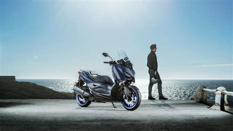 Xmax Nmax Tricity Et D Elight D Couvrez Les Scooters Yamaha