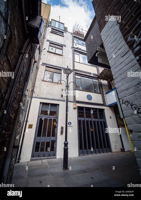 Trident Studios London Hi Res Stock Photography And Images Alamy