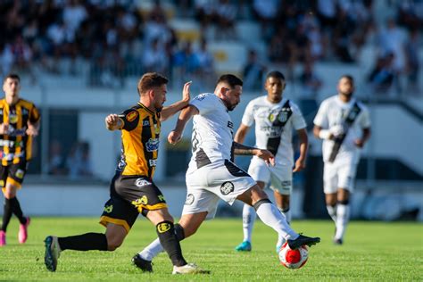 Ponte Preta Empata Com O Novorizontino E Não Garante Classificação