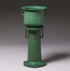 Weller Bradford Matte Green Jardiniere Pedestal C S California