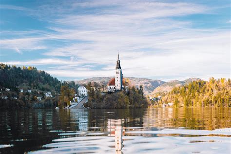 Lake Bled in the Alpine mountains 2168076 Stock Photo at Vecteezy