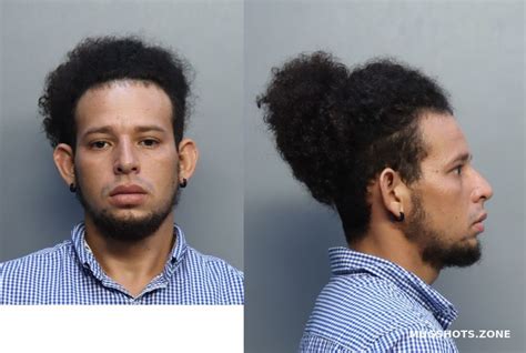 Garciamoratoya Victor Moises Miami Dade County Mugshots Zone