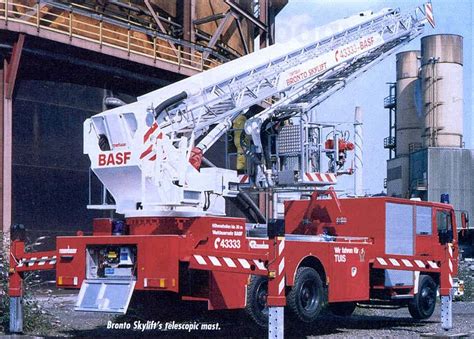 Подъемники серии Hdt Bronto Skylift Finland