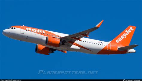 OE LSI EasyJet Europe Airbus A320 251N Photo By Raoul Andries ID