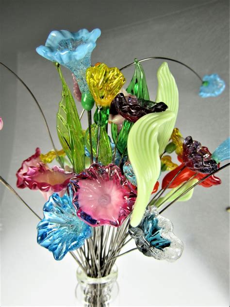 small glass flower bouquet | Glass flowers, Bouquet, Flowers bouquet