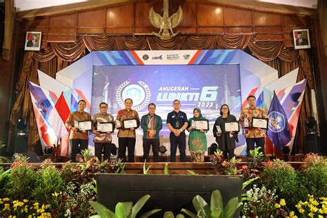 Hebat Uksw Raih 6 Penghargaan Bergengsi Dari Lldikti Wilayah Vi Tahun 2023 Universitas