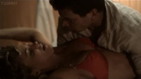 Naked Aura Cristina Geithner In Mar De Fondo