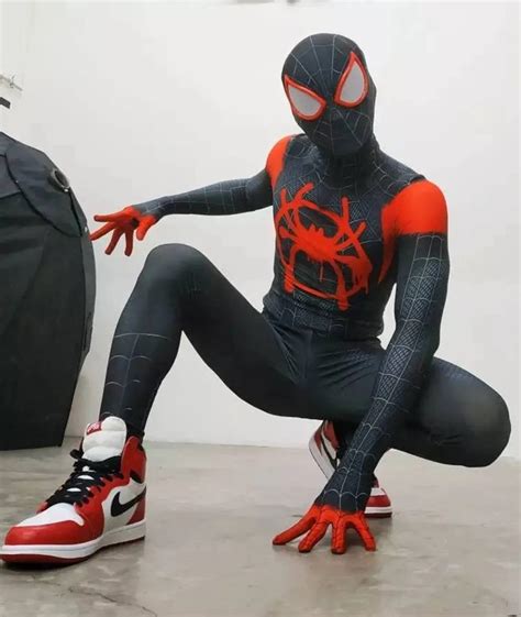 miles morales 2099 costume 11