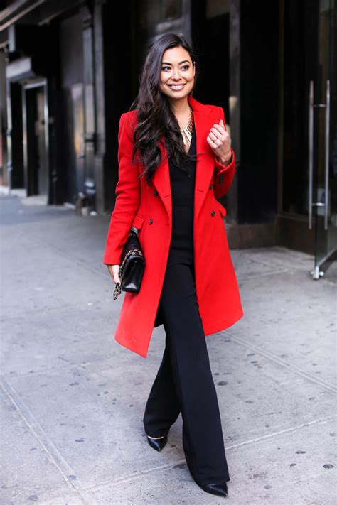 9 Outfits To Wear To A Holiday Party The Everygirl