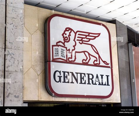 Génova Italia Rotulación Y Logo De Assicurazioni Generali Spa Fotografía De Stock Alamy