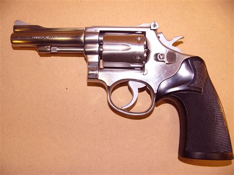 S-W 67 | This well-worn Smith & Wesson Model 67 in .38 Speci… | Flickr