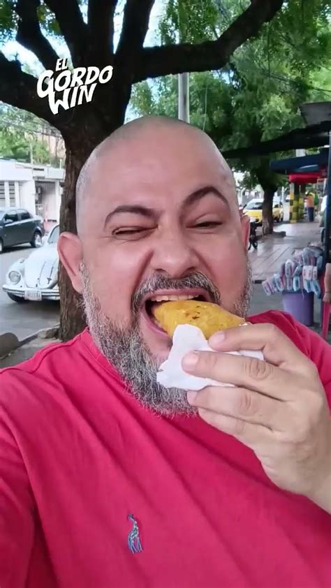 Y Nos Fuimos De Empanadas Vallunas Comida Callejera YouTube