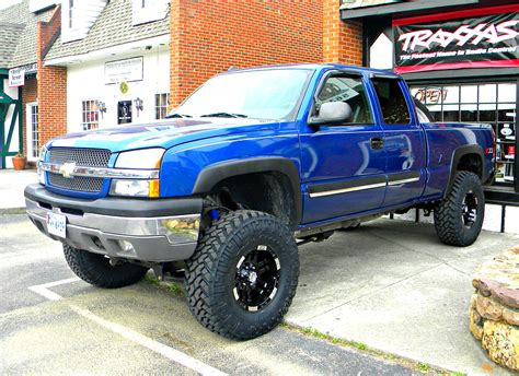 Modified Trucks - Xtreme 4x4 Center