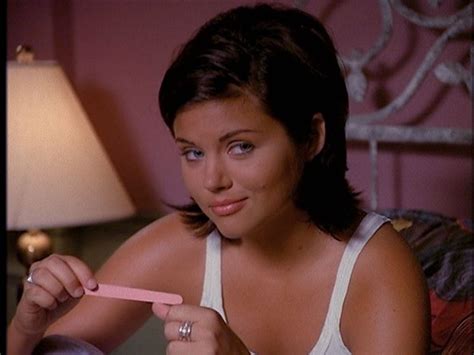 Tiffani Amber Thiessen Valerie Malone Beverly Hills 90210 Nails